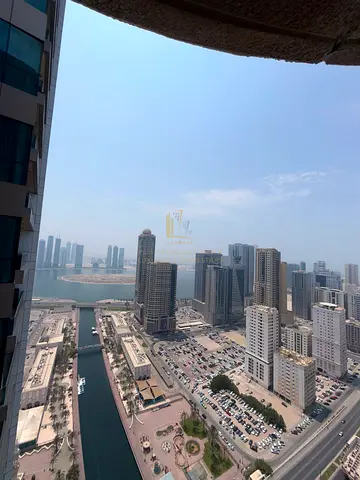 🏡 للبيع | شقة 3 غرف وصالة في برج النور – إطلالة بحرية 🌊