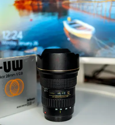 Tokina SD EF 16-28 FX Lens Wide Angle