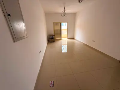 Al-Hamidiyah 1 - Master bedroom, 2 bathrooms, balcony with open view, fully lit apartment, central air conditioning and cooling