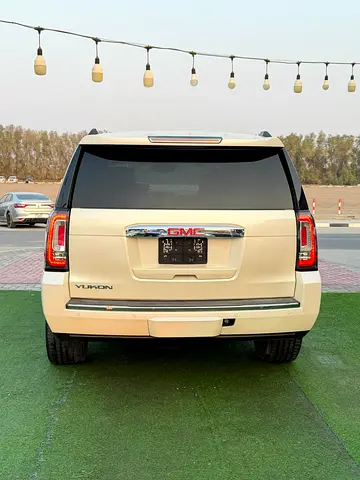 2015 GMC YUKON — фото 6