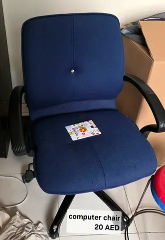 Used blue office computer chair - adjustable, good condition - 20 AED