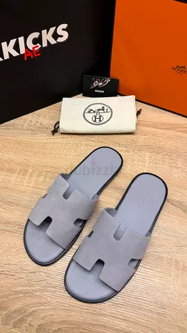 Hermes Izmir Sandal ‘Grey Suede’