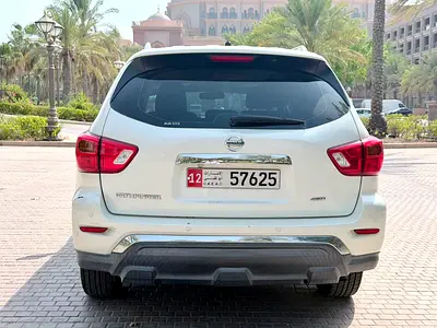 2018 Nissan PATHFINDER — фото 5