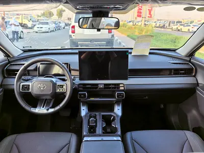 صورة 6 لـ 2026 Toyota RAV 4