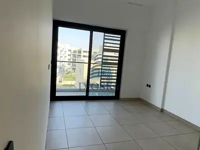 1BHK + Maid's Room | Spacious | Prime Location
