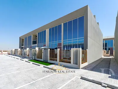 3BR + Maid | Newly Furnished | Ground-Floor Master Bedroom | 3 Parking Spaces | Corner Unit
