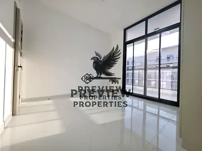 BRAND NEW | POOL VIEW | FITTED KITCHEN