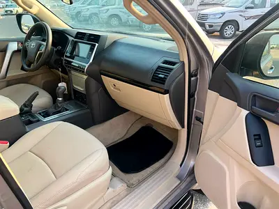2022 Toyota PRADO 照片 8