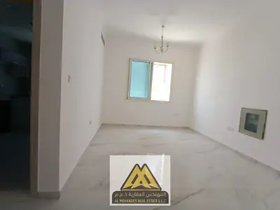 Apartment for annual rent in Ajman, Al Jurf Industrial Area. 3 bedrooms, living room, master bedroo