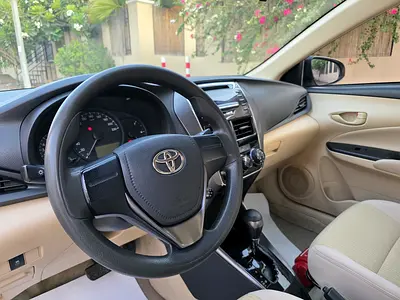 صورة 14 لـ 2022 Toyota YARIS