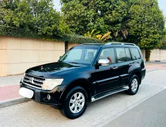 MITSUBISHI PAJERO 3.5 GLS 2010 GCC FULL OPTION