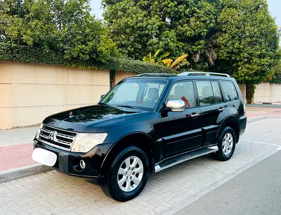 MITSUBISHI PAJERO 3.5 GLS 2010 GCC FULL OPTION