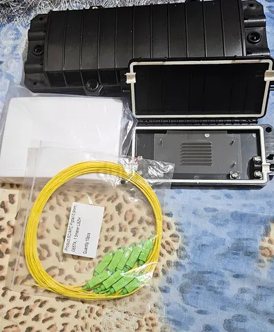 Fiber Optic Splice Enclosure and SC/APC Pigtail Set