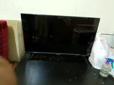 32 inch TV