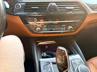 BMW 5 Series 520i Exclusive, миниатюра 14