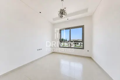 Chiller Free |Well Managed/ Ready to move in