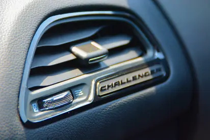 2023 Dodge CHALLENGER — миниатюра 17