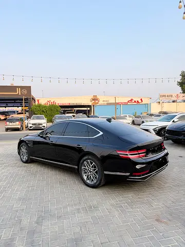 صورة 4 لـ 2025 Genesis G80