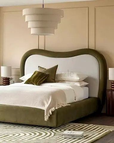 Brand New Luxury Fully Customizable Bedframe - King Size - Hydraulic Storage Can be installed