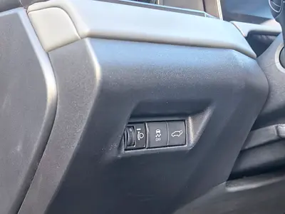 صورة 13 لـ 2026 Toyota RAV 4