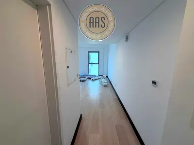ELEGANT 1 BEDROOM HOME READY TO MOVE IN