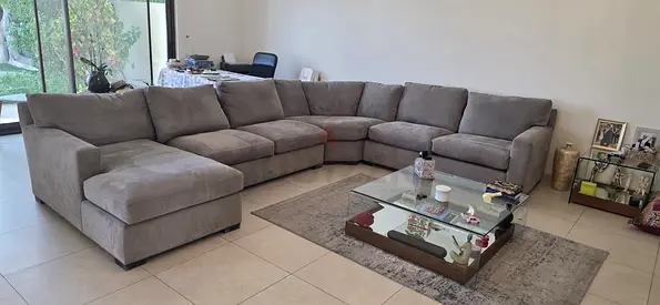 Top Quality Crate&Barral axis U Shape Sofa