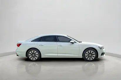 صورة 2 لـ 2020 AUDI A6