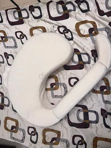Sugar sprinkle feeding pillow