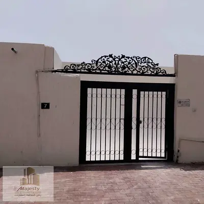 For sale: an Arab house in the Al Ghafia area, Sharjah Emirate