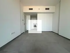 Specious luxury apartment for rent