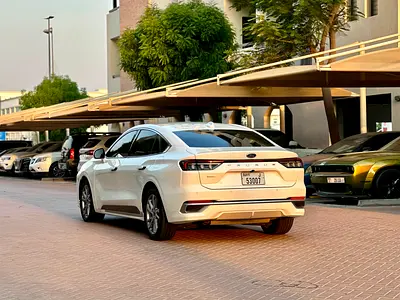 2023 FORD TAURUS 照片 2