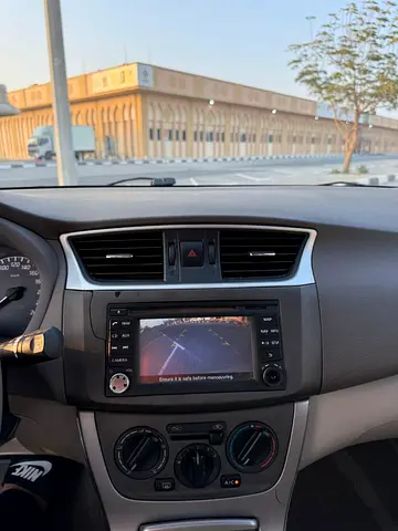 صورة 11 لـ 2014 Nissan TIIDA