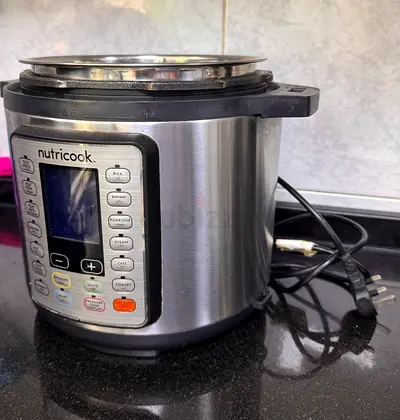 Nutricook Smart Pot Electric Pressure Cooker