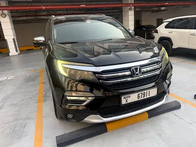 Honda Pilot Touring 2016 | GCC Specs | Full Option | Well Maintained