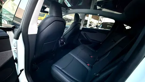 2026 Tesla MODEL Y thumbnail 11