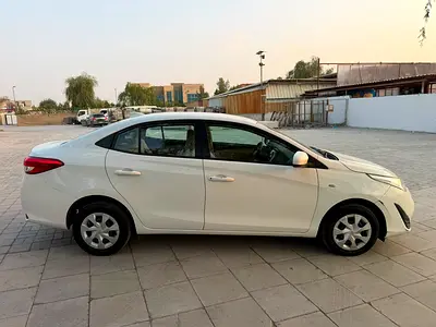 Toyota Yaris E, миниатюра 6