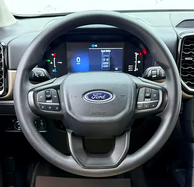 صورة 15 لـ 2024 FORD EVEREST