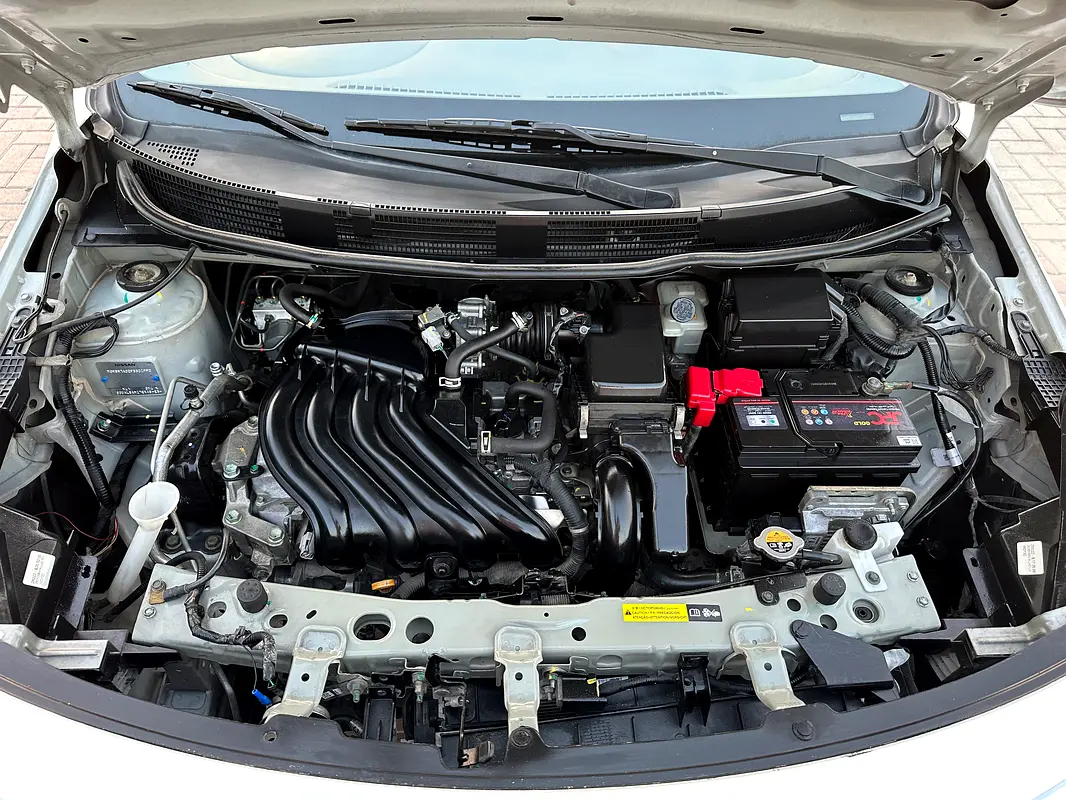 Nissan Sunny 2023