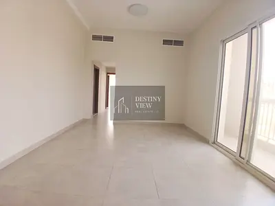 Like brand new lavish 2bhk with balcony and 3 bathroom and with wardrobe and full spacious and full