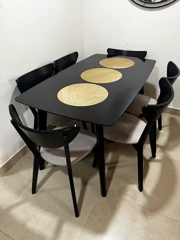 HomeBox 6-Seater Wooden Dining Table