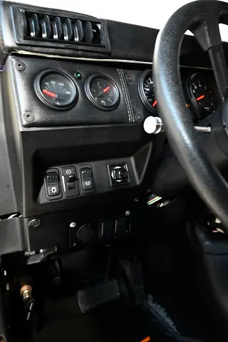 2018 Hummer H1 照片 12