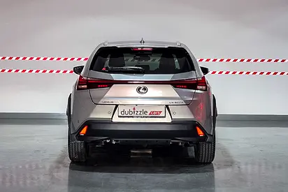 صورة 7 لـ 2025 Lexus UX-SERIES