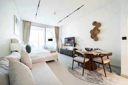 Modern apartment | High floor | Private balcony | Prime Business Bay location | Trillionaire Reside