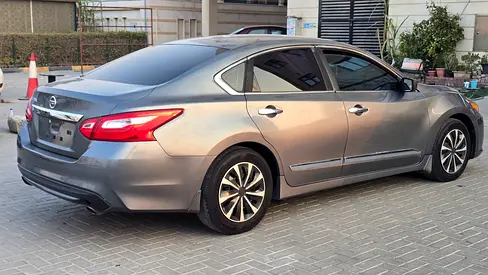 2016 Nissan ALTIMA 照片 4