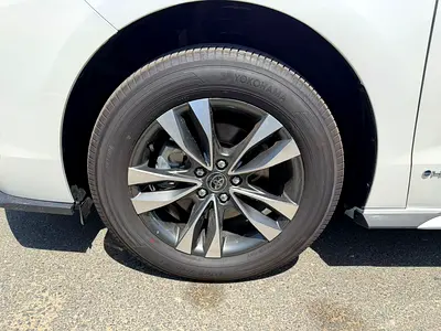 صورة 3 لـ 2025 Toyota SIENNA