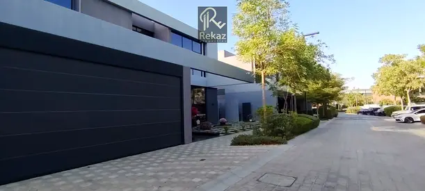 Luxury Villa || Premium Finishes || 5BR + Pool