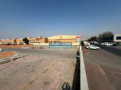 حوطه للايجار تصلح لجميع الانشطه