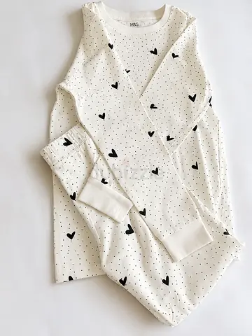 M&S white long sleeve PJs - size 8-9 yrs (kids) - good condition