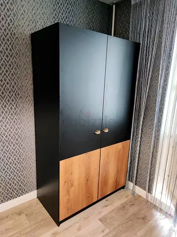Modern Two Door Wardrobe in Black and Oak Finish