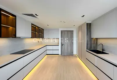 Renovated | Amazing View | Fro Rent